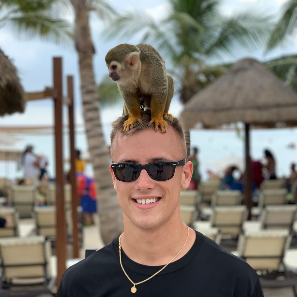 Meet your Posher, Kyle